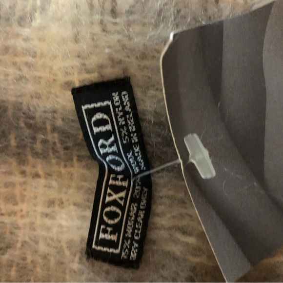 NWT Foxford Plaid Wool Scarf - Made in Ireland (75% Mohair, 20% Wool, 5% Nylon) - Picture 10 of 11